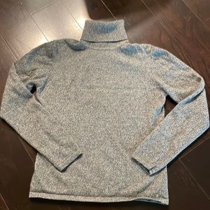 Cashmere dark grey turtleneck by CH Classic/Medium.  Classic piece